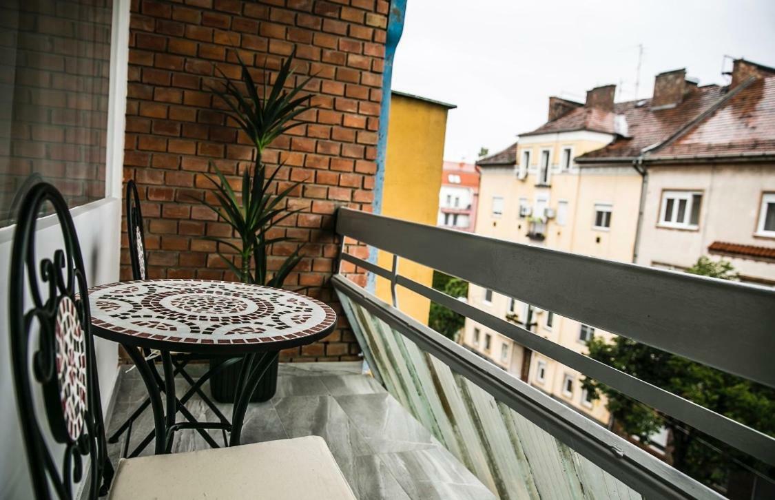 Downtown Dream Apartmans Szeged Exterior foto